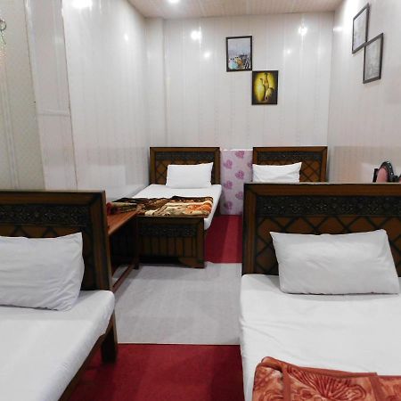 Rex Hotel Rawalpindi Bagian luar foto